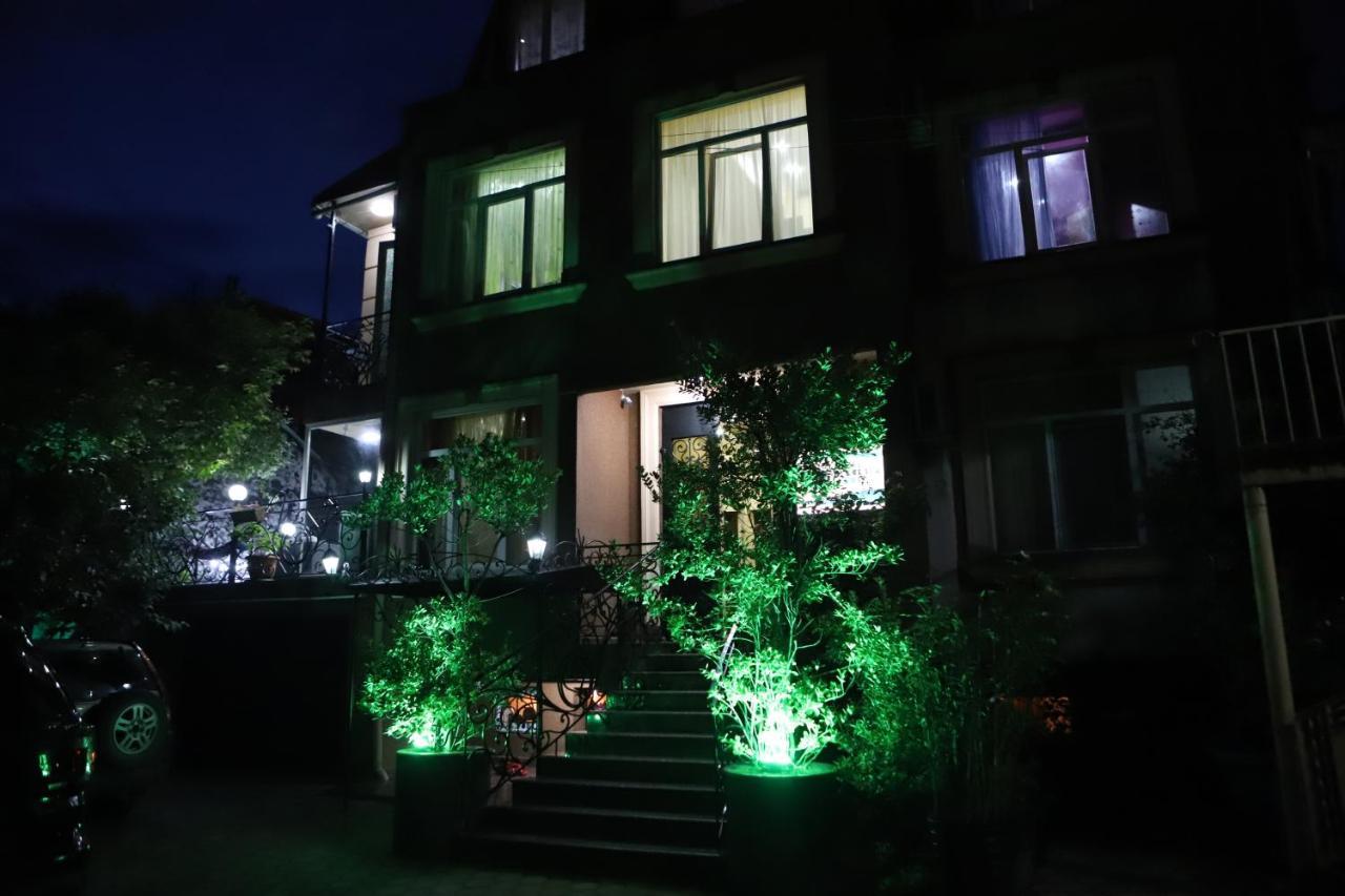 Hotel Black Sea House Batumi Kültér fotó