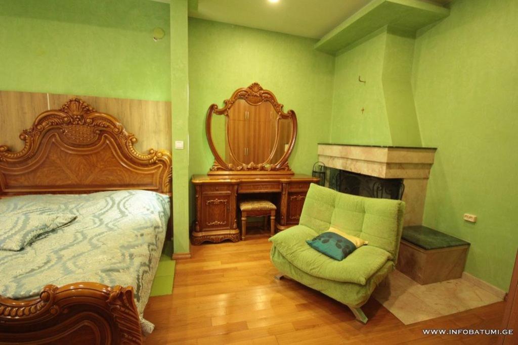 Hotel Black Sea House Batumi Kültér fotó