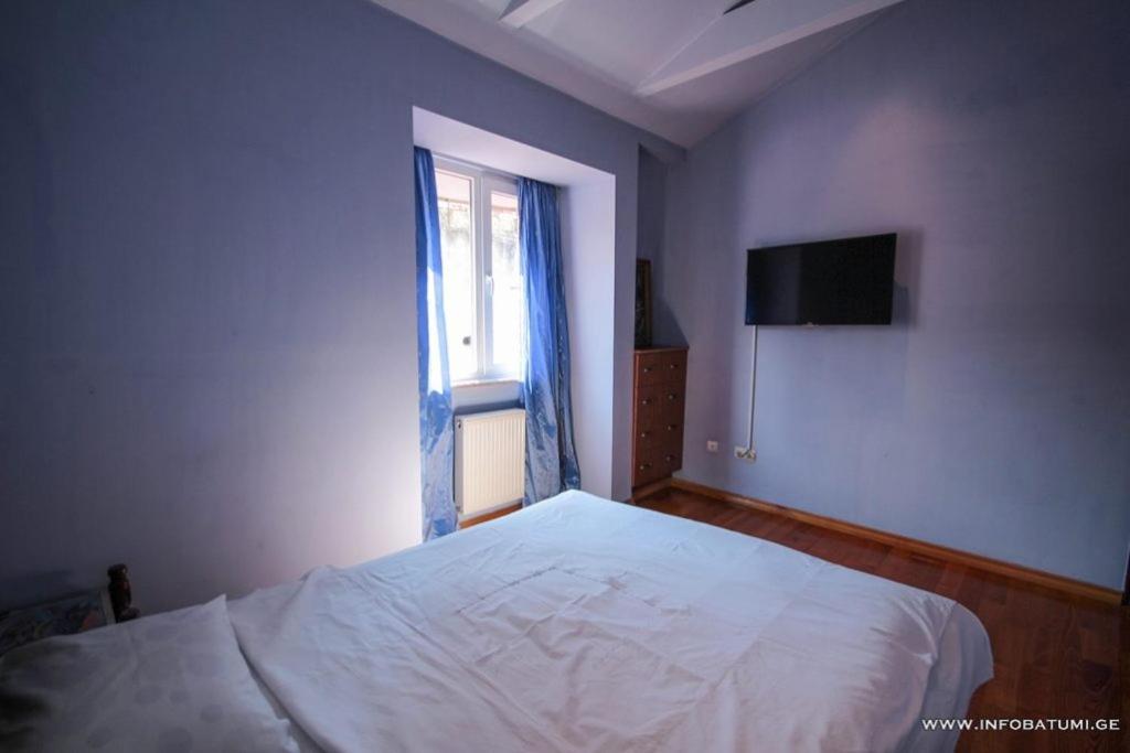 Hotel Black Sea House Batumi Kültér fotó