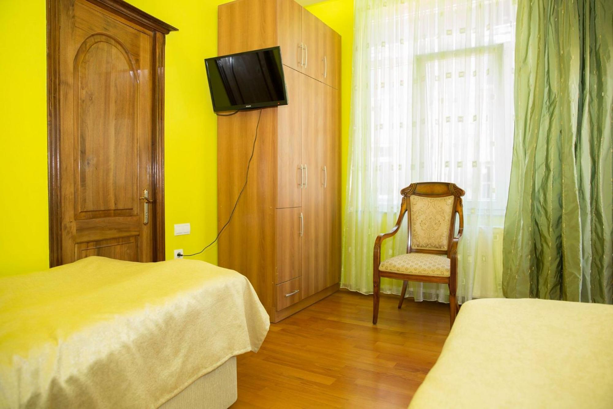 Hotel Black Sea House Batumi Kültér fotó